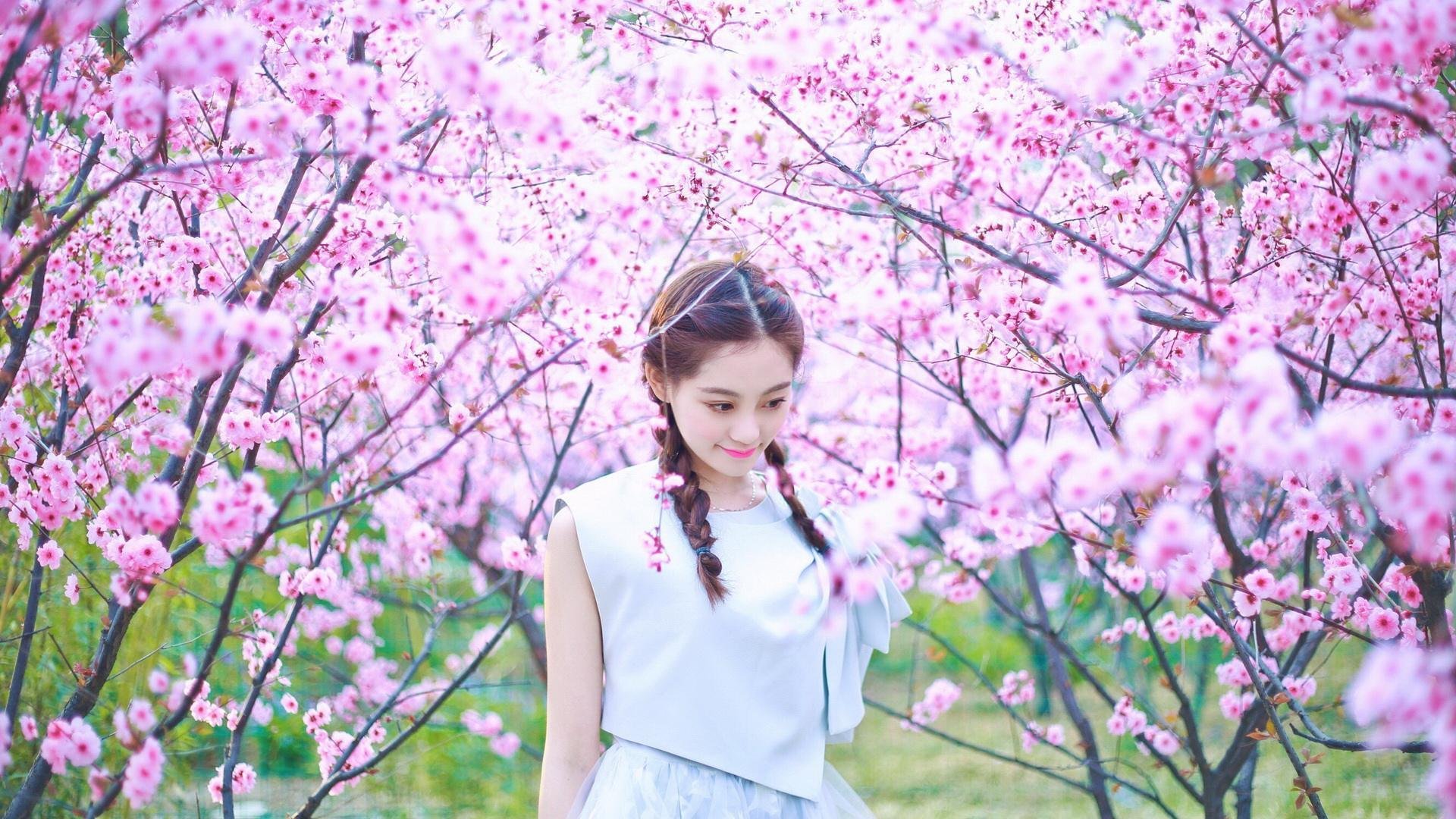 AYX体育-最具戏剧性的欧冠“决战时刻”盘点，欧冠经典之战