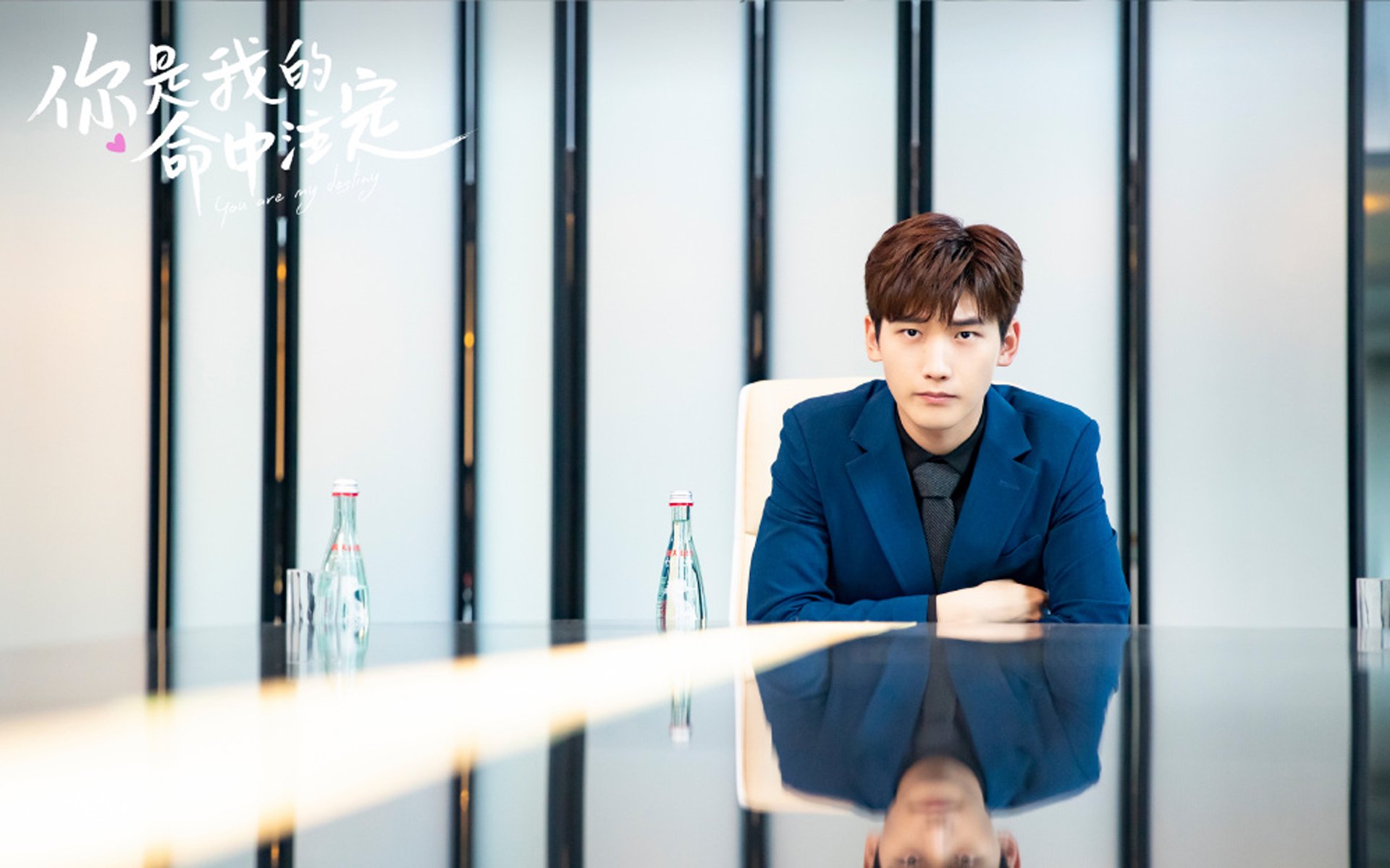 爱游戏在线登录入口-法国马术队在巴黎奥运会三项赛团体决赛中获得银牌，展现出色表现。