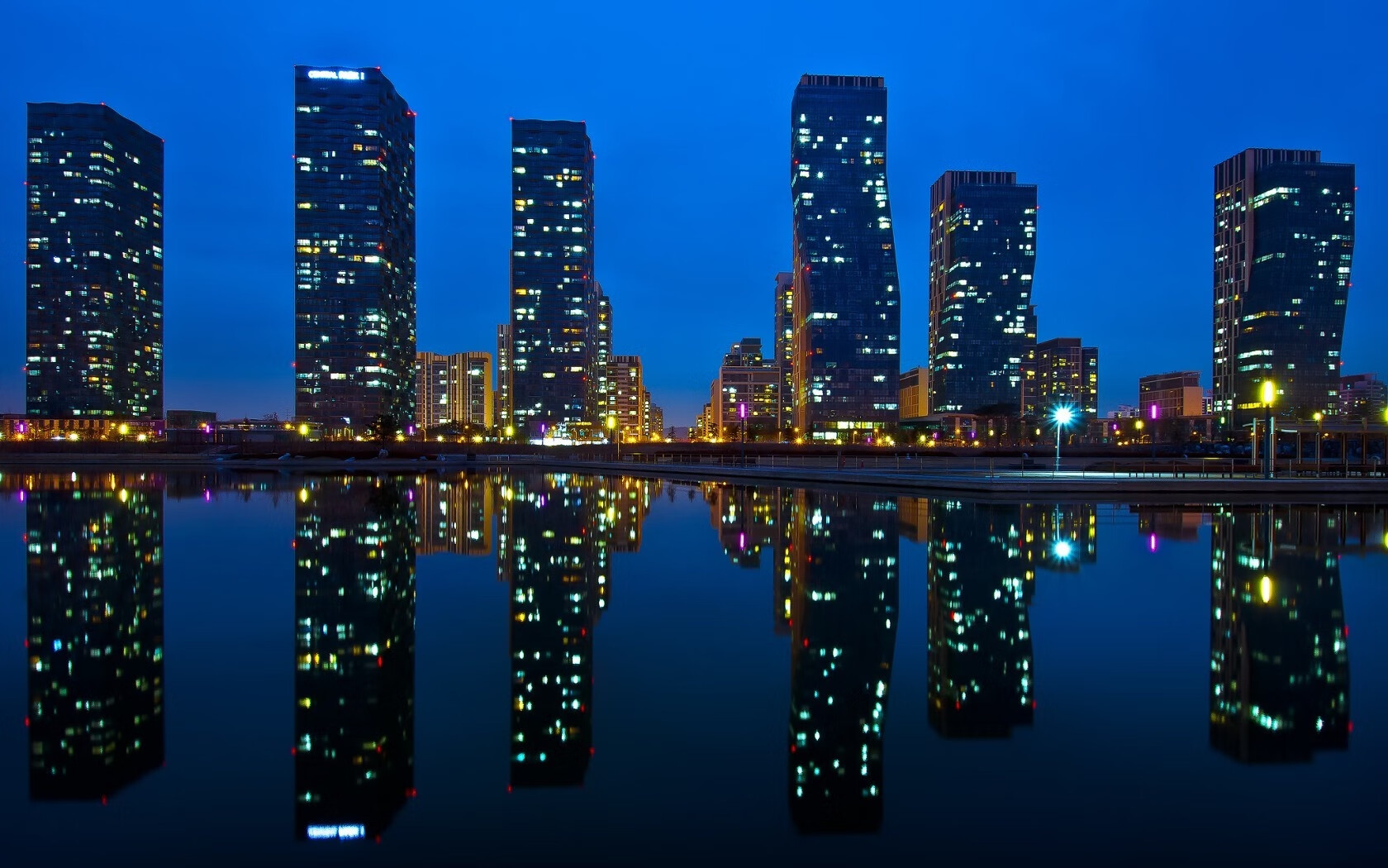 AIYOUXI.COM-中国足球文化产业发展是否滞后，基于文化视角的中国足球发展困境与出路