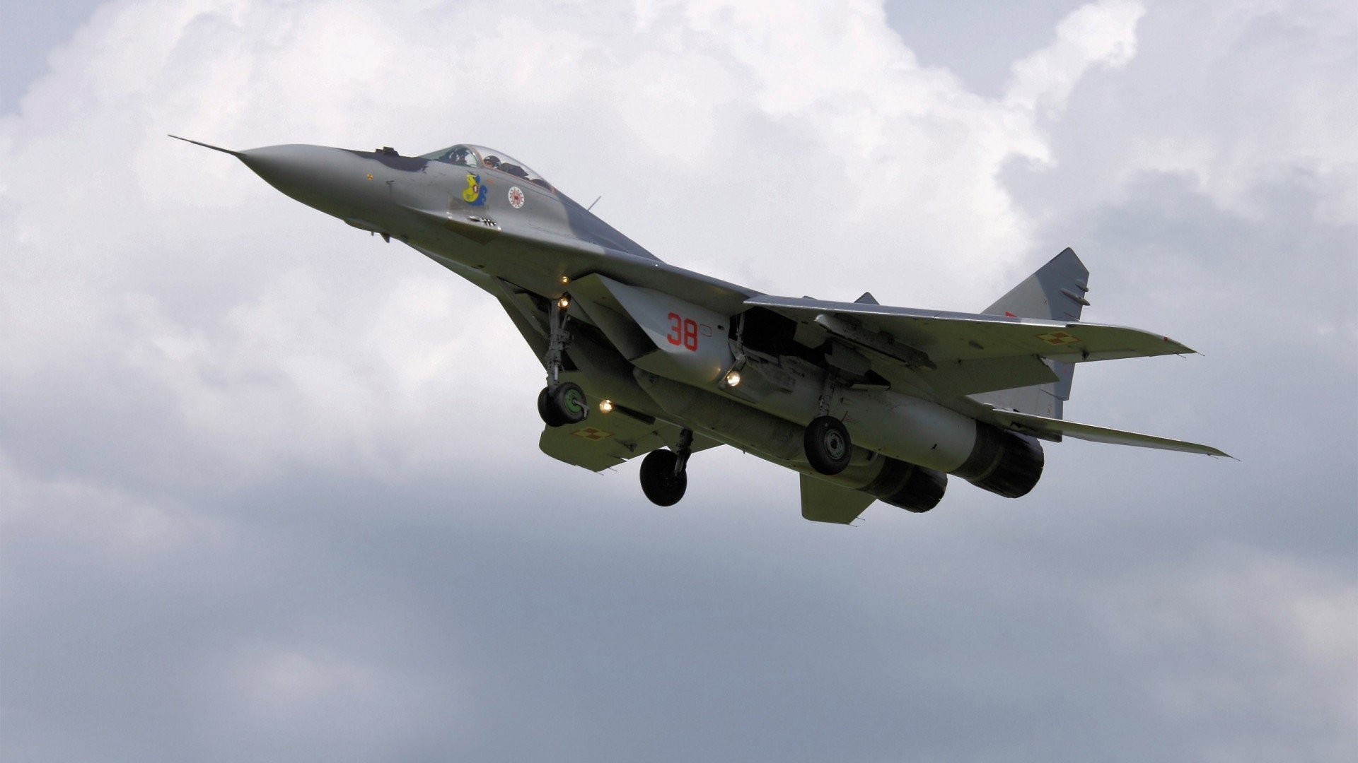 爱游戏平台-爵士全队集体发挥击败独行侠，米切尔领航狂砍分，爵士米切尔为什么缺阵