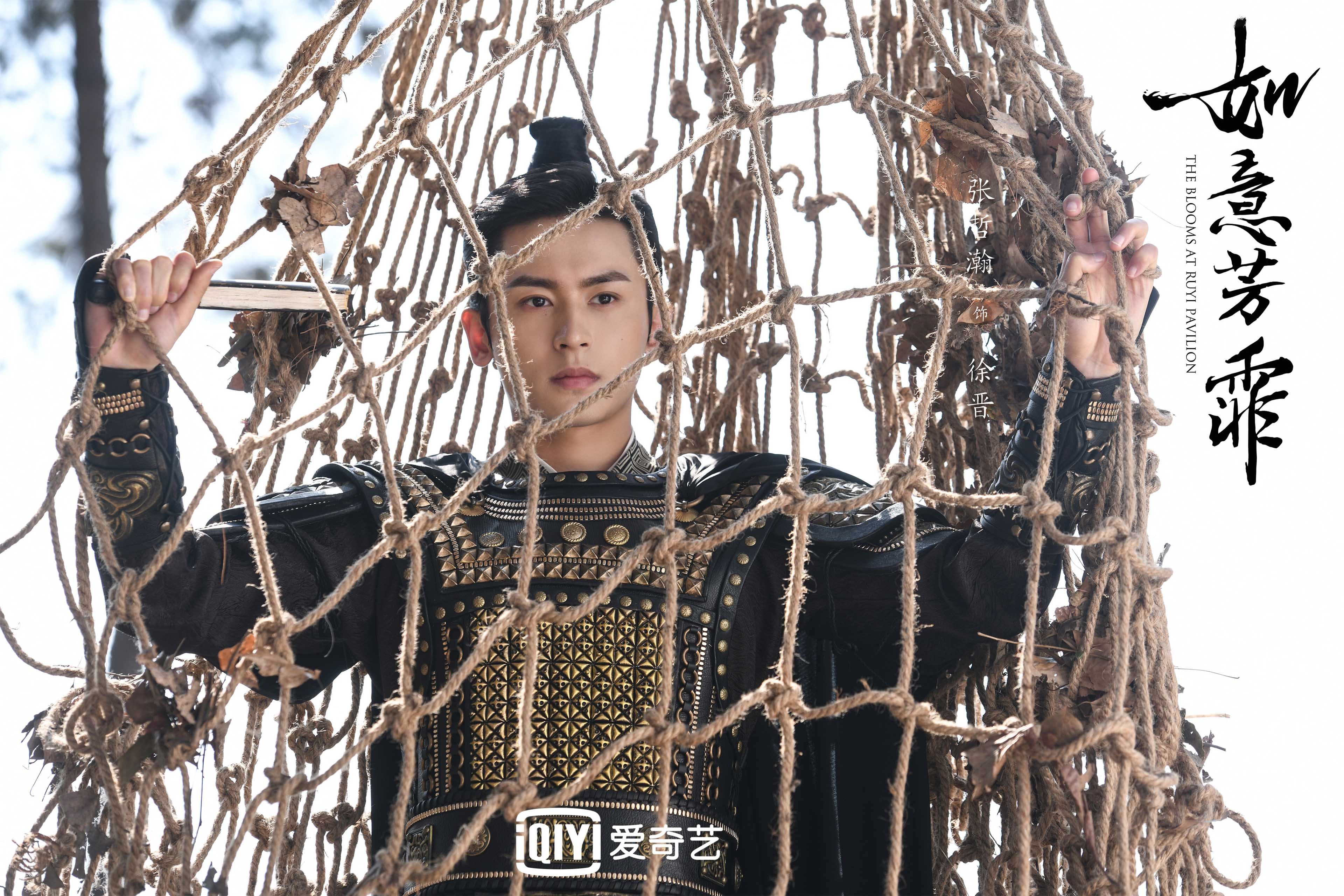 爱游戏官方-杨瀚森完成职业生涯首个三双创造历史时刻，杨瀚宇是谁